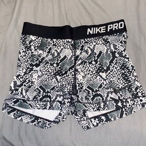 Nike Pro 3” Shorts